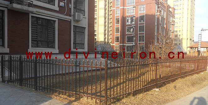 1725440775271965.jpg 围栏4.jpg