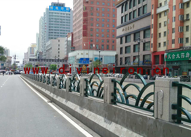 1725440902311849.jpg 围栏5.jpg